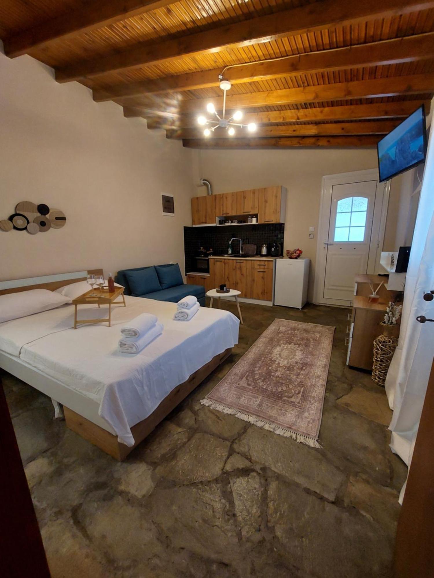 Garden Stay Agios Pavlos  Eksteriør bilde
